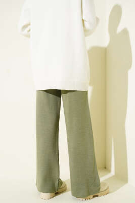 Bol Paça Triko Pantolon Çağla Yeşili - Pantolon