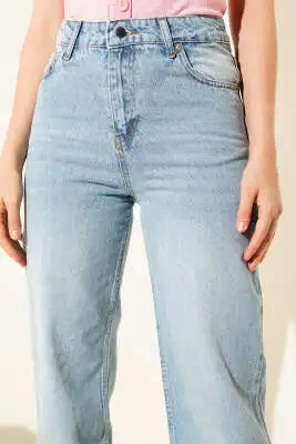 Boru Paça Basic Kot Pantolon Açık Mavi - Kadın Giyim Modelleri