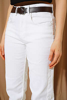 Boru Paça Kemerli Kot Pantolon Ekru - Kadın Giyim Modelleri