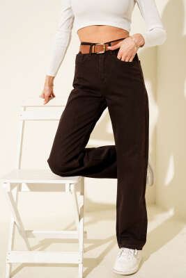 Boru Paça Kemerli Kot Pantolon Kahve - Kadın Giyim Modelleri