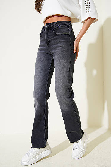 Boru Paça Kesik Kot Pantolon Füme - Kadın Giyim Modelleri