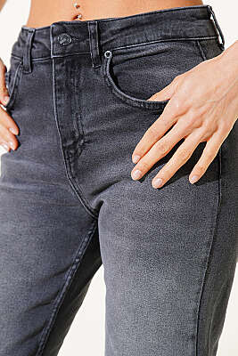 Boru Paça Kesik Kot Pantolon Füme - Kadın Giyim Modelleri