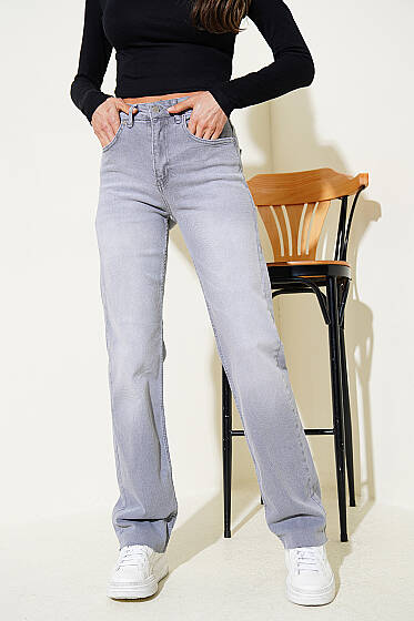 Boru Paça Kesikli Kot Pantolon Gri - Kadın Giyim Modelleri