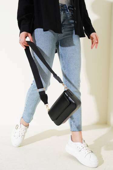 Boru Paça Sökük Jean Pantolon Açık Kar - Pantolon