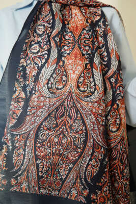 Boteh Desen Şal Lacivert - Başörtüsü