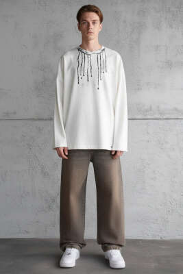 Boya Detaylı Erkek Sweatshirt Ekru - Erkek Sweatshirt