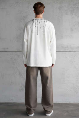 Boya Detaylı Erkek Sweatshirt Ekru - Erkek Sweatshirt