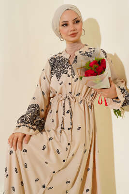 Boydan Düğmeli Desenli Elbise Latte - Tesettür Elbise