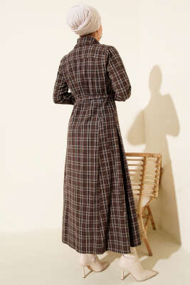 Boydan Düğmeli Ekoseli Kemerli Elbise Kahve - Elbise