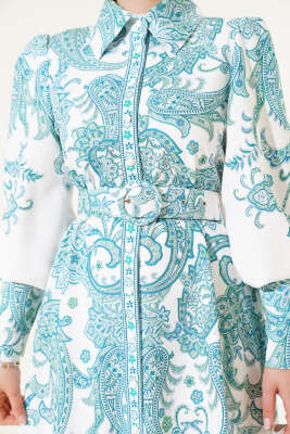 Boydan Düğmeli Etnik Desen Kemerli Elbise Yeşil - Tesettür Elbise