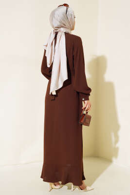 Boydan Düğmeli Fırfırlı Elbise Kahve - Tesettür Elbise