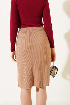 Boydan Düğmeli Fitilli Triko Midi Etek Büsküvi - Kadın Giyim Modelleri