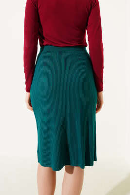 Boydan Düğmeli Fitilli Triko Midi Etek Zümrüt - Kadın Giyim Modelleri