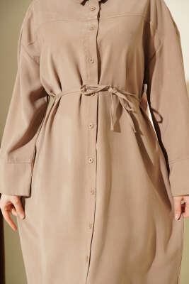 Boydan Düğmeli İp Bağcıklı Tensel Elbise Bej - Elbise