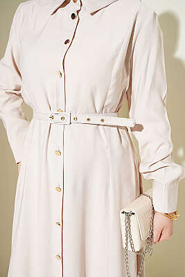 Boydan Düğmeli Kemerli Tensel Elbise Bej - Elbise