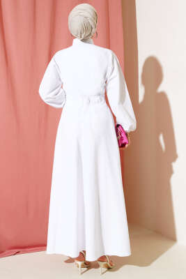 Boydan Düğmeli Kol Bilekleri Lastikli Elbise Beyaz - Tesettür Elbise