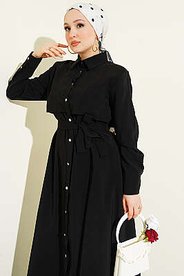 Boydan Düğmeli Parça Detaylı Kuşaklı Elbise Siyah - Elbise