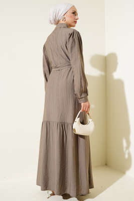 Boydan Düğmeli Volanlı Elbise Vizon - Tesettür Elbise