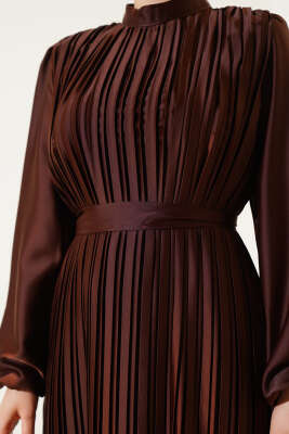 Boydan Pileli Saten Elbise Kahve - Tesettür Elbise