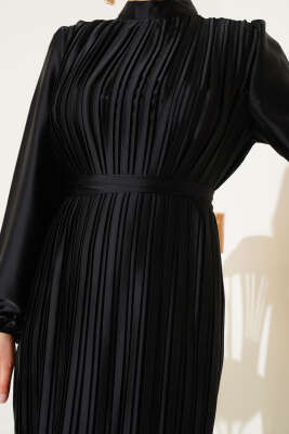 Boydan Pileli Saten Elbise Siyah - Tesettür Elbise