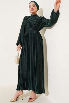 Boydan Pileli Saten Elbise Zümrüt Yeşili 