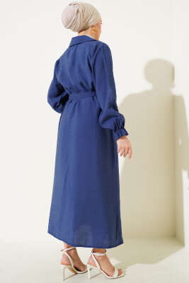 Boydan Tahta Düğmeli Kuşaklı Tensel Elbise Mavi - Tesettür Elbise