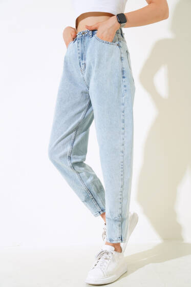 Boyfriend Salaş Kot Pantolon Buz Mavisi - Kadın Giyim Modelleri