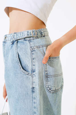 Boyfriend Yan Tokalı Kot Pantolon Açık Kar - Kadın Giyim Modelleri