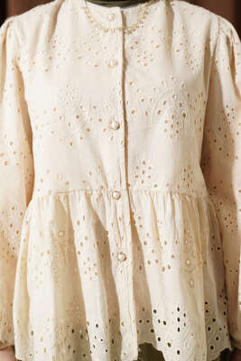 Brit Düğmeli Brodeli Gömlek Bej - Gömlek