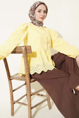 Brit Düğmeli Brodeli Gömlek Sarı - AFRA