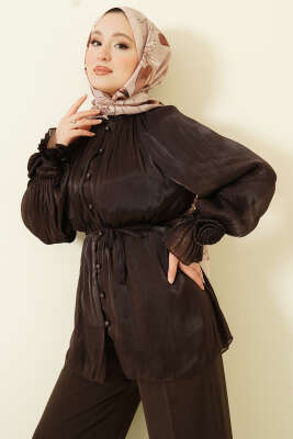 Brit Düğmeli Gül Detaylı Abiye Gömlek Acı Kahve 