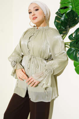 Brit Düğmeli Gül Detaylı Abiye Gömlek Çağla Yeşili - BERAT TEKSTİL