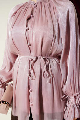 Brit Düğmeli Gül Detaylı Abiye Gömlek Pudra - Gömlek