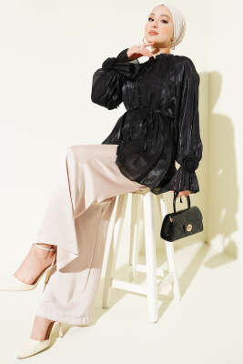 Brit Düğmeli Gül Detaylı Abiye Gömlek Siyah - Gömlek