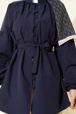 Brit Düğmeli Hakim Yaka Poplin Gömlek Lacivert - Gömlek