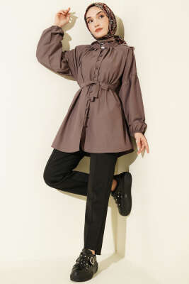 Brit Düğmeli Hakim Yaka Poplin Gömlek Vizon - Gömlek