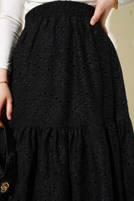 Brodeli İnci Detaylı Etek Siyah - Uzun Etek