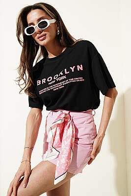 Brooklyn Baskılı Loyşa T-shirt Siyah - HELLIE