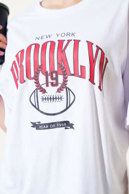 Brooklyn Baskılı T-shirt Beyaz - Kadın Giyim Modelleri