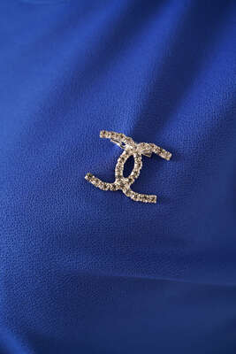 Broş Detaylı Etek İkili Takım Saks - İKİLİ TAKIM