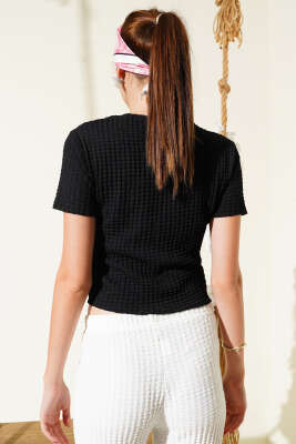 Buble Desenli Crop Siyah - Bluz