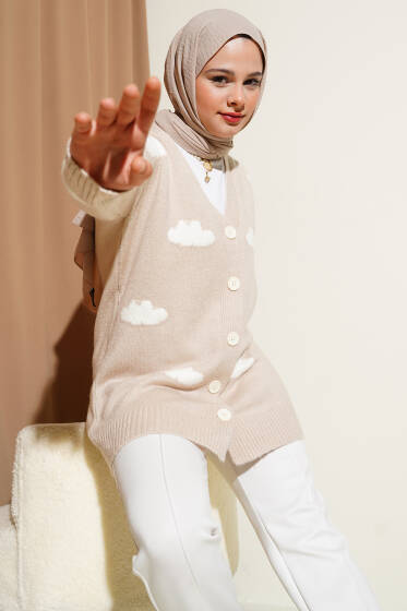 Bulut Desenli Düğmeli Triko Hırka Latte - Hırka