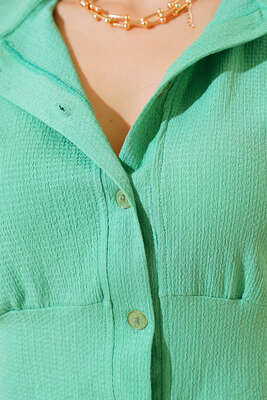 Bürümcüklü Kolsuz Bluz Yeşil - Thumbnail