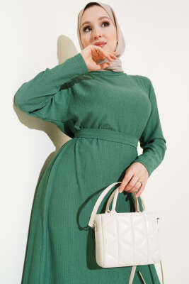Bürümcüklü Kuşaklı Kat Elbise Yeşil - Tesettür Elbise