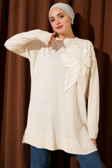 Büyük Çiçek Desenli Triko Tunik Ekru - Tunik