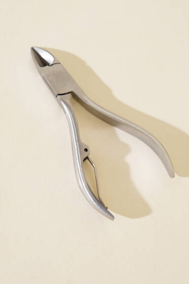 Büyük Tırnak Pensi Platin - Tırnak Aksesuarları