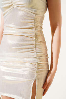 Büzgülü Askılı Yırtmaçlı Parlak Mini Elbise Gold - Kadın Giyim Modelleri