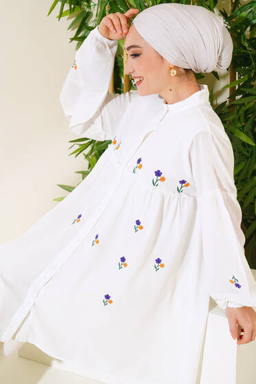 Büzgülü Çiçek Nakışlı Tunik Ekru - Tunik