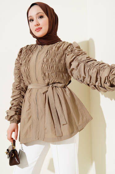 Büzgülü Fermuarlı Kuşaklı Ceket Vizon - Ceket