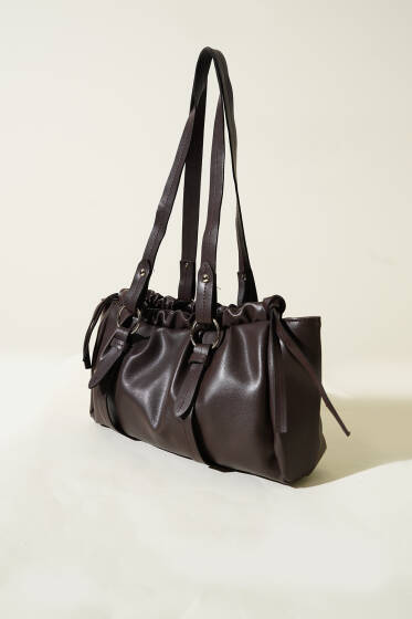 Büzgülü Mıknatıslı Çanta Kahve - Kol Çantası